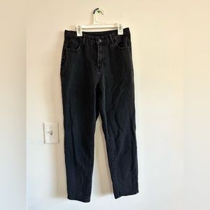 black denim jeans
